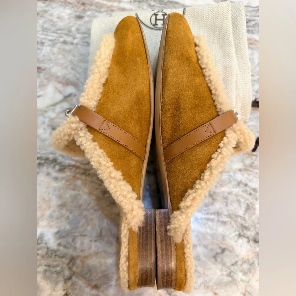 Hermes Oz Mules suede goatskin and shearling, gold color Size 40, US 9,5. Slides - Picture 12 of 13